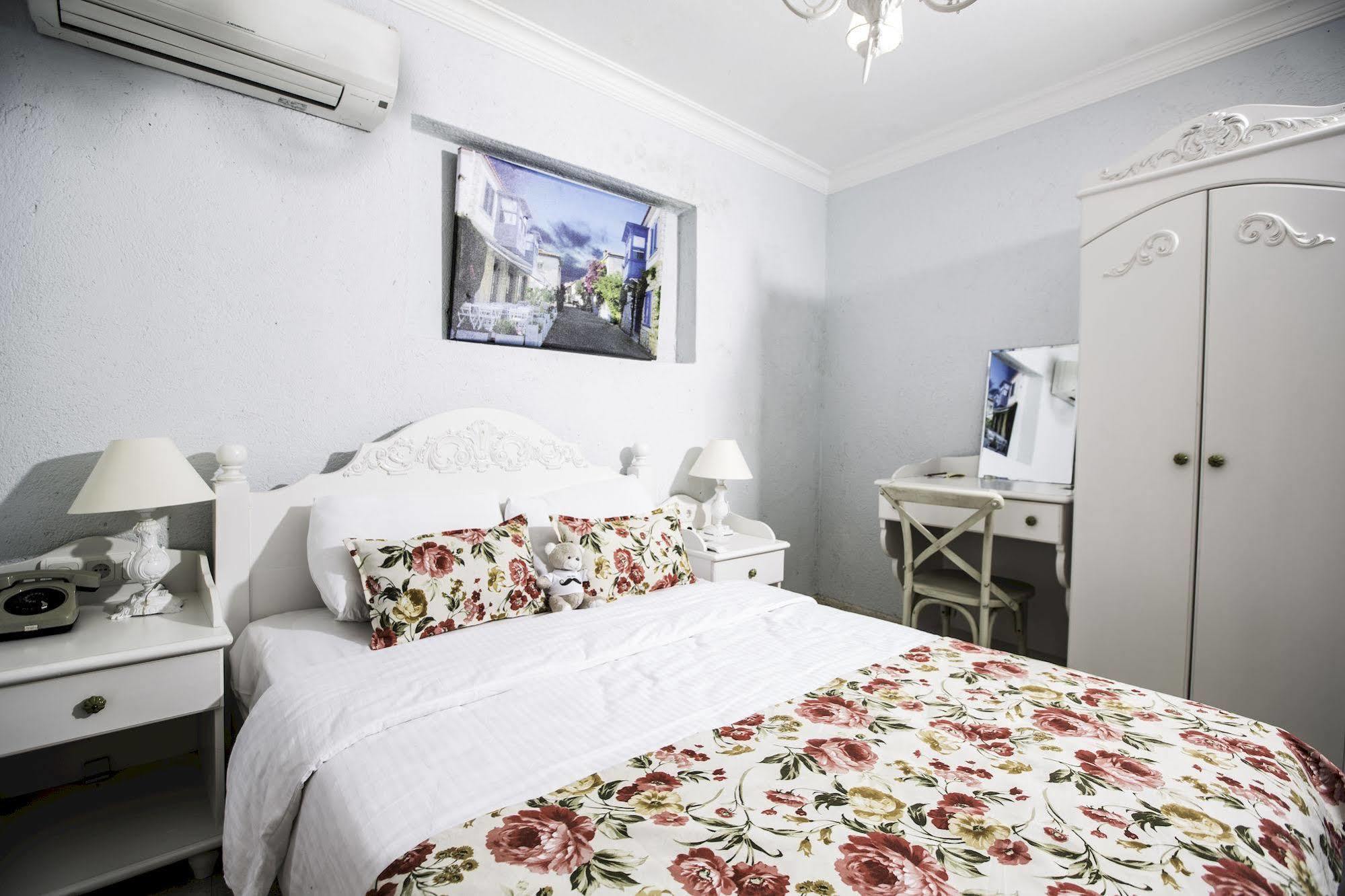 The White Hotel Alaçatı Ngoại thất bức ảnh