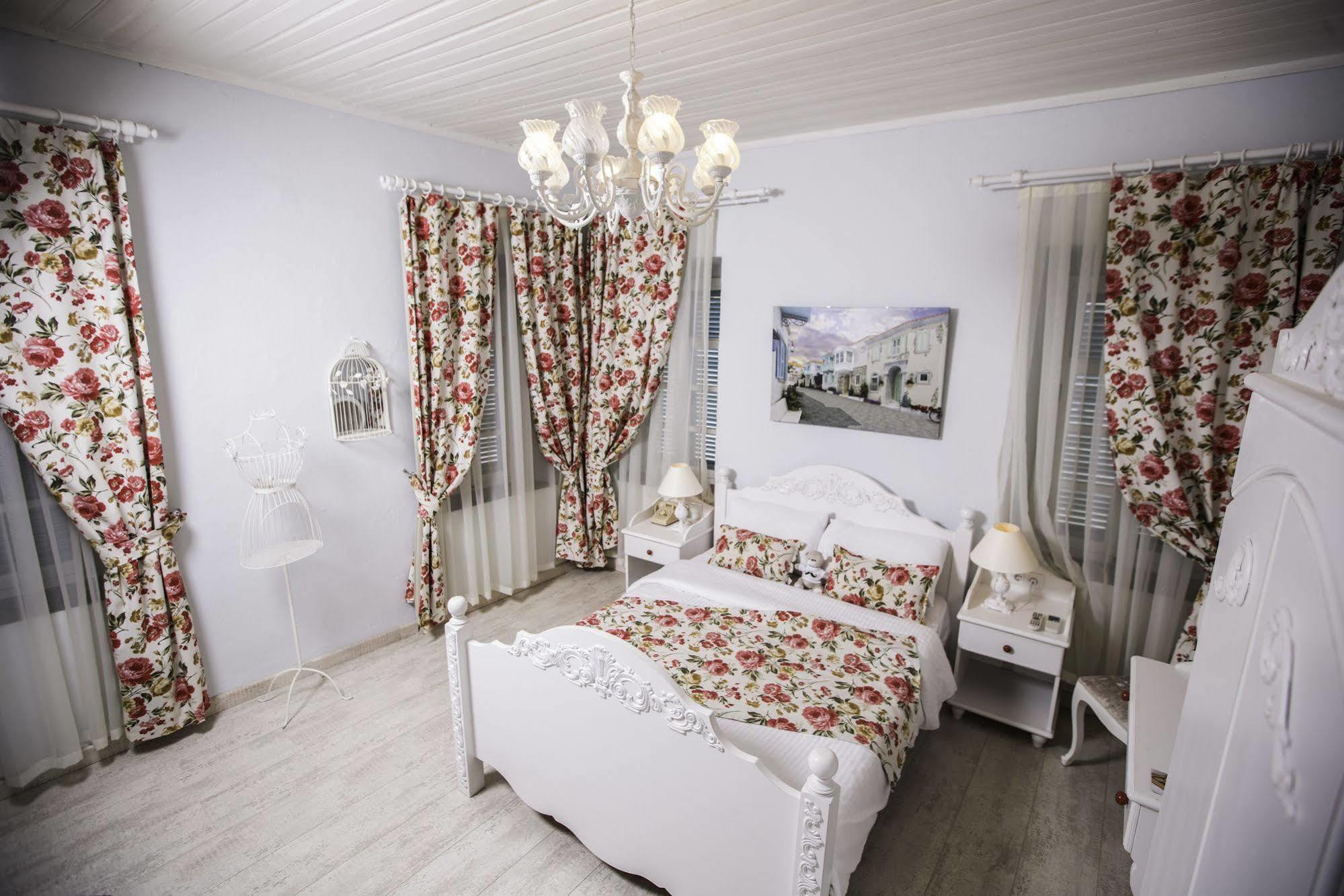 The White Hotel Alaçatı Ngoại thất bức ảnh