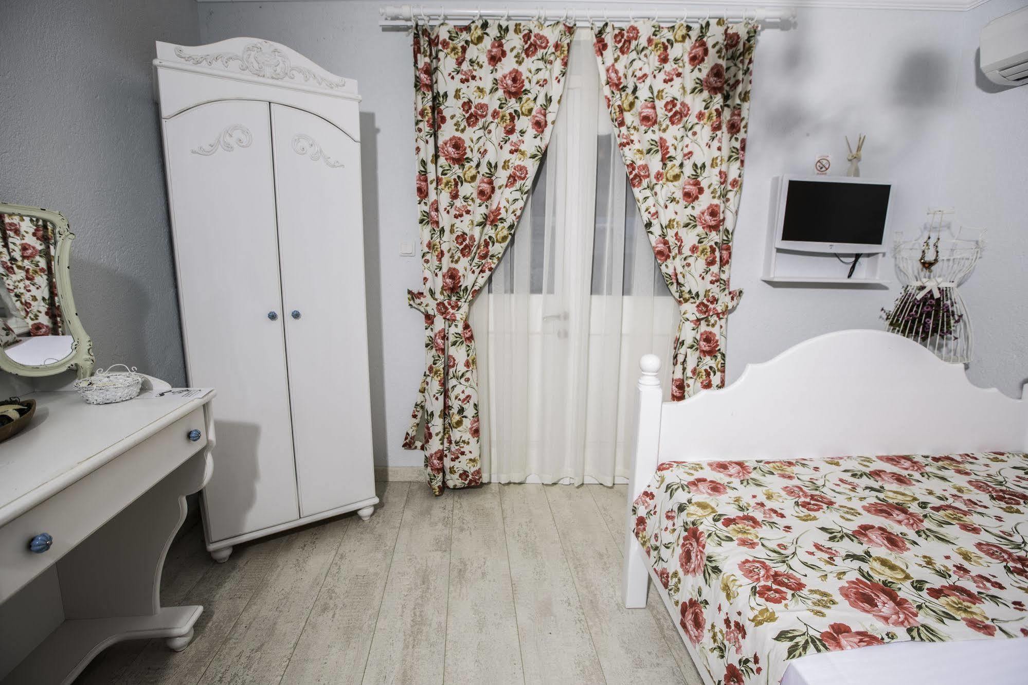The White Hotel Alaçatı Ngoại thất bức ảnh